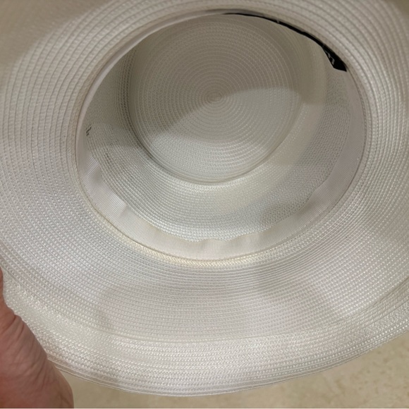 Whittall and Shon Kentucky Derby Hat Easter Hat, Church Hat - Picture 12 of 15